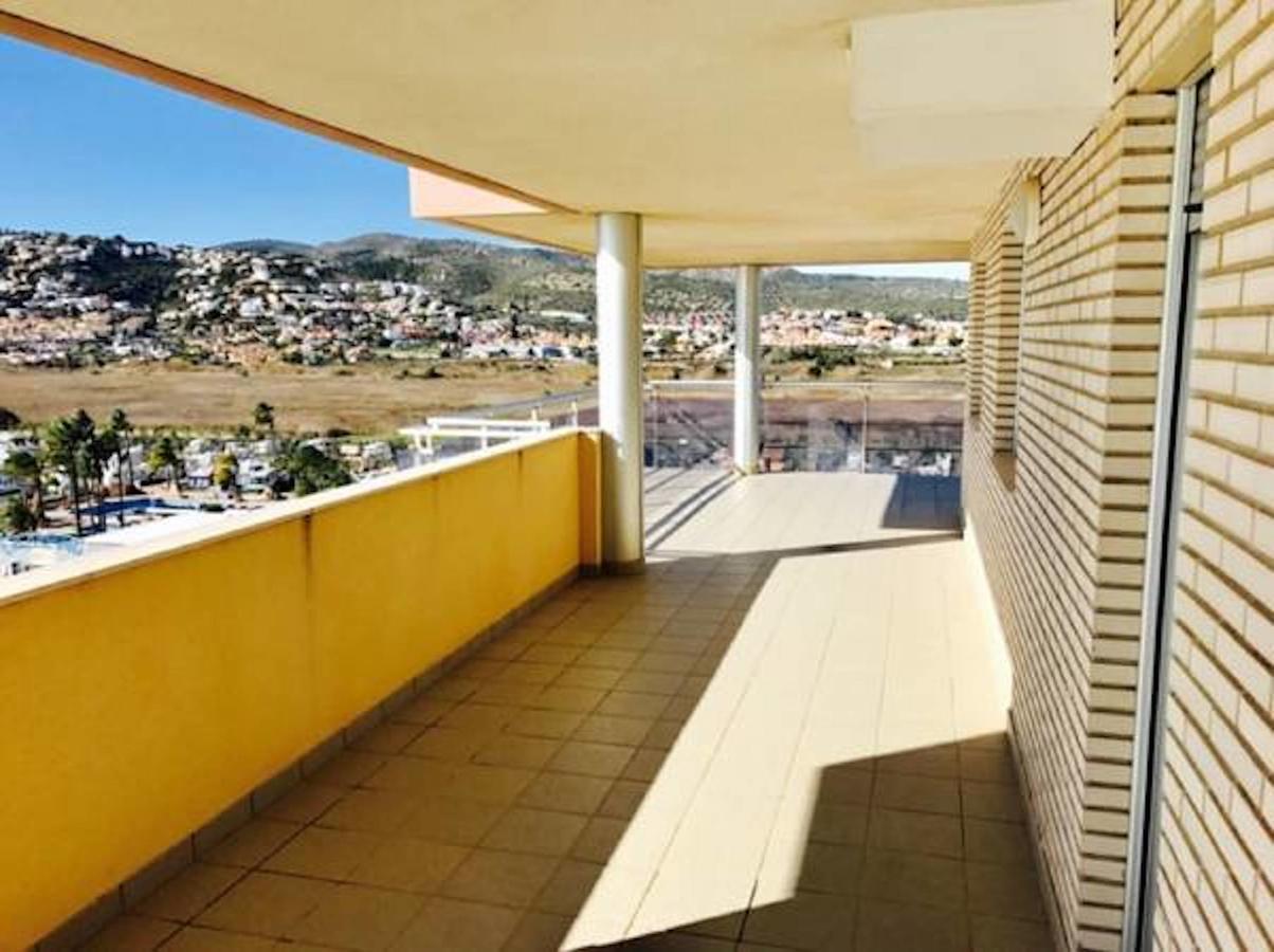 Apartamentos Deluxe Pompeya 5 Peñíscola 外观 照片