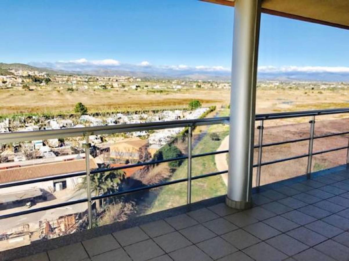 Apartamentos Deluxe Pompeya 5 Peñíscola 外观 照片